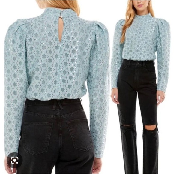 WAYF | NWT Elan lace mock neck lace sleeve blouse | size small - Picture 1 of 6